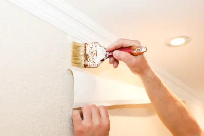 Pose de papier peint à Courchamp — revêtements muraux et toiles de verre